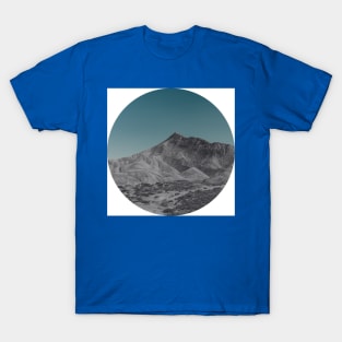 Mountainsape (night edition) T-Shirt